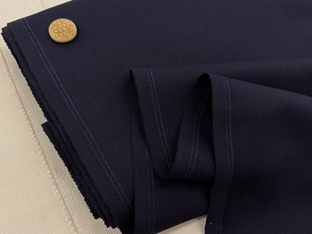 【反売り】　幅１５０ｃｍ・Ｔ/Wギャバジン　ダークネイビー系  [ メーター選択制 ]