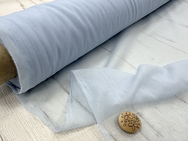 【反売り】  [薄手タイプ] ニット用織物接着芯　ライトブルー系 [ 幅１０５ｃｍ×約２０ｍ巻 ]