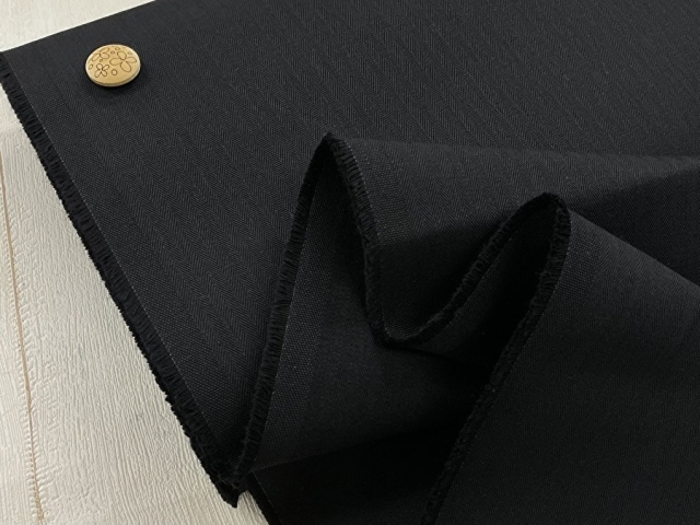 訳あり！【反売り】　パリっとハリのあるヴィンテージヘリンボーン硫化染　 ブラック系[ 幅１１０ｃｍ×約５ｍ ]