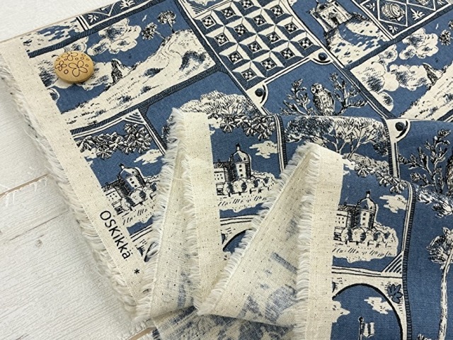 現品処分！ 綿麻シーチングプリント   HOKKOH Oskikka＊お城とふくろう 　スモーキーブルー系 [ 幅１０８ｃｍ×約１.７ｍ ]
