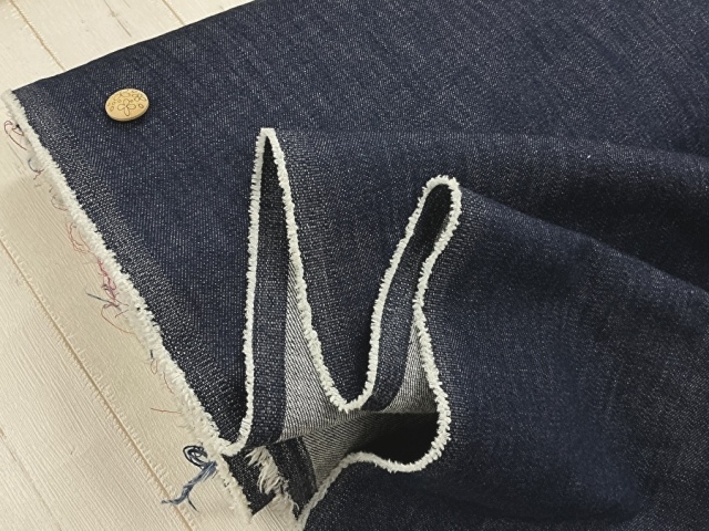 訳あり！【反売り】 約９オンス　洗い加工(ワンウォッシュ)ストレッチデニム【岡山/児島洗い】　ネイビー系[ 幅１４８ｃｍ×約１０ｍ ]