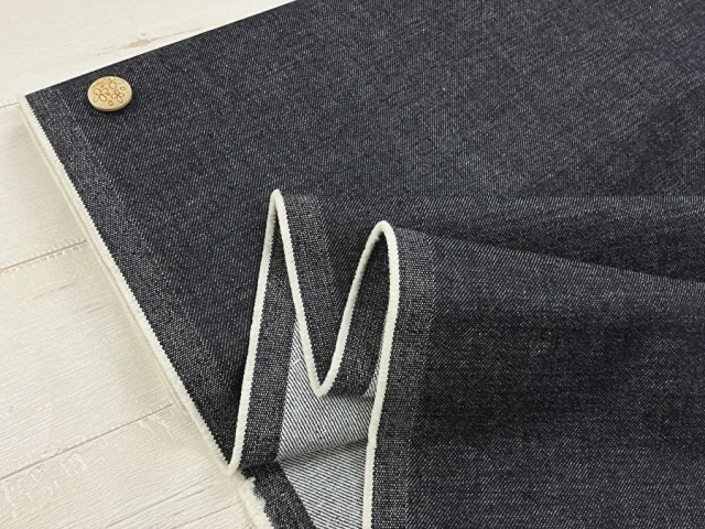 現品処分！  約１１オンス 微ストレッチデニム   　ダークネイビー系[ 幅１４５ｃｍ×２ｍ ]