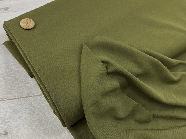 【反売り】ひんやり強撚ニット　抹茶(まっちゃ)系 [ 幅１５０ｃｍ×約４ｍ ］