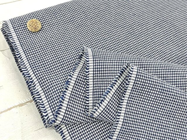 現品処分！千鳥格子ストレッチコットン   ネイビーブルー系[ 幅１１０ｃｍ×約２.３ｍ ]