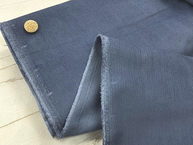 訳あり！現品処分！経年変化によるビンテージ感のある風合いを楽む『 14W T/Cコール硫化染 』　　ヒヤシンスブルー系 [ 幅１１０ｃｍ×約２.７ｍ ］