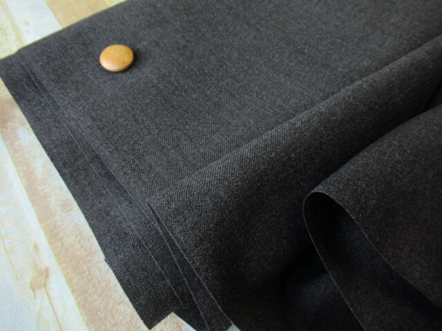 【反売り】　幅１５０ｃｍ・Ｔ/Wギャバジン　チャコール系　[ メーター選択制 ]