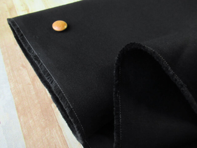 アパレル使用反】NIKKE ウール100％ ヘリンボーン チャコールグレー