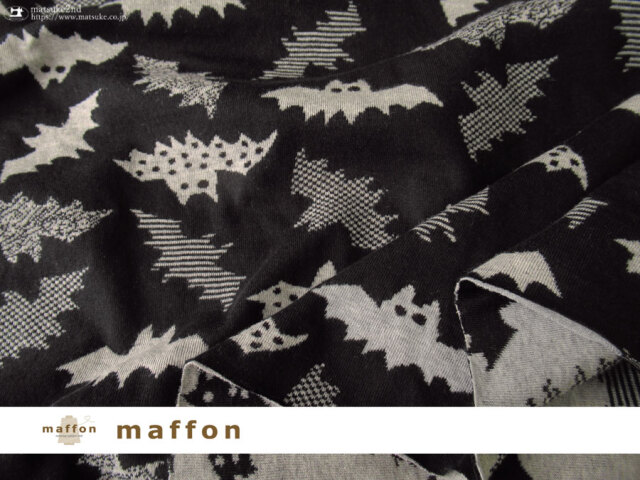 【 maffon (マフォン) 】 約７５ｃｍ幅　リバーシブルジャガード接結ニット 『 コウモリ柄　』 黒/杢グレー