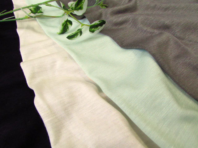 アパレル使用反！　やや薄手なめらかテンセルウール天竺ニット　