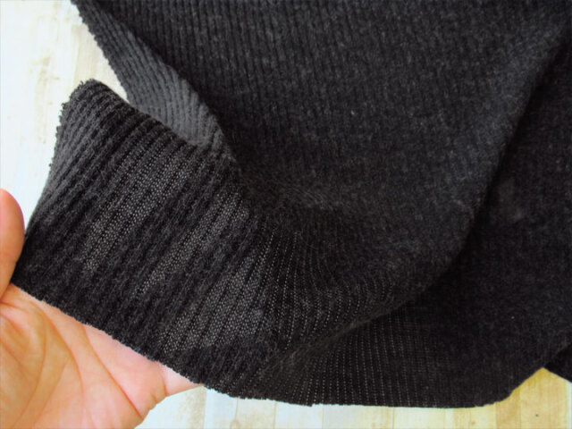 デッドストック反】アゼニット風アクリルニット ダークチャコール