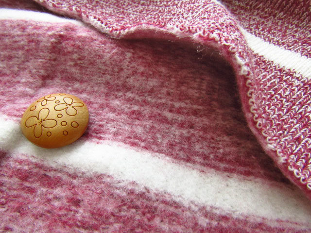 57%OFF！【アパレル使用反】裏起毛ボーダーニット