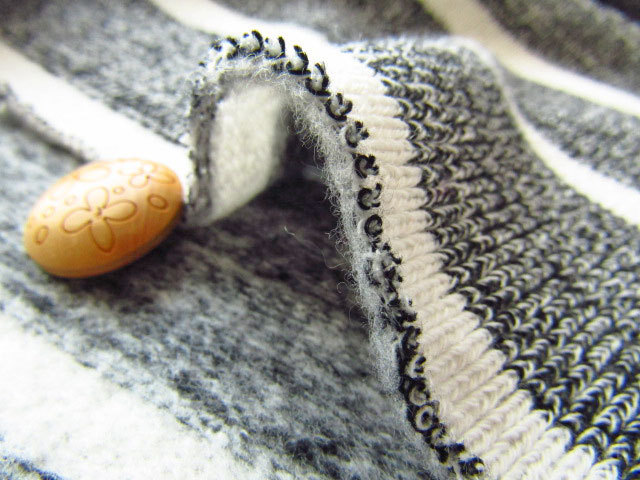 57%OFF！【アパレル使用反】裏起毛ボーダーニット