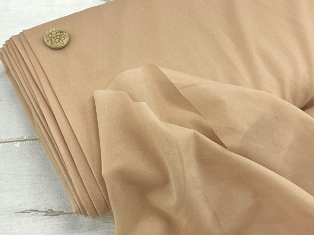 【反売り】  [薄手タイプ] ニット用織物接着芯　 ペールオレンジ系 [ 幅１１０ｃｍ×約１２ｍ巻 ]