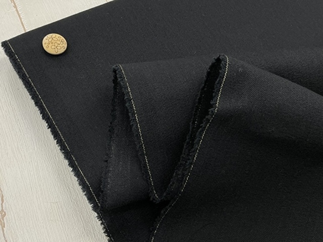 【反売り】 約８オンス　ストレッチデニム 　  すみぐろ系[ 幅１２０ｃｍ×約３ｍ ］