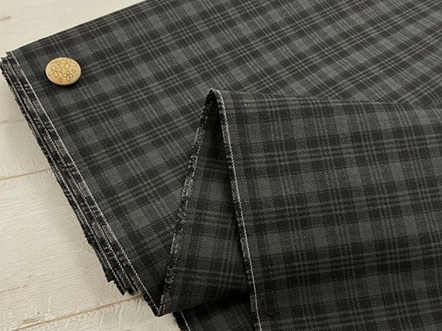 【反売り】ほどよいハリのあるコットンチェック　　ダークグレー系[ 幅１１５ｃｍ×約３.８ｍ ]