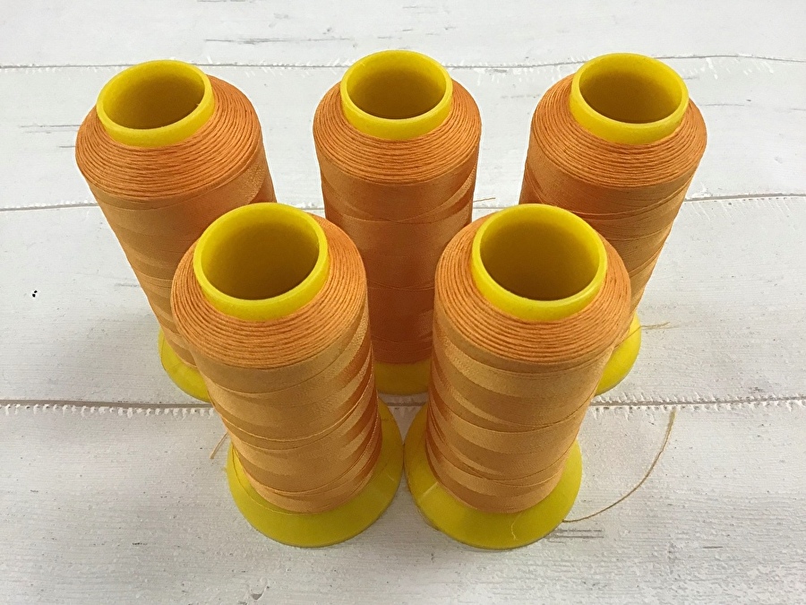 現品処分！中古　工業用ミシン糸