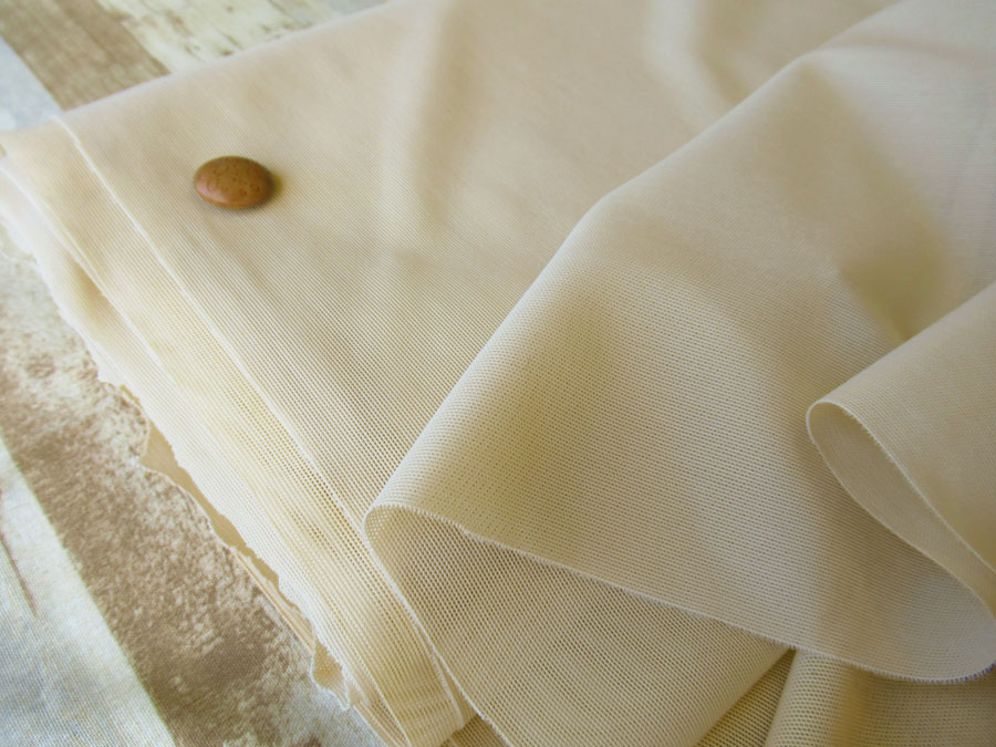 【反売り】　パワーネット　ライトベージュ系[ 幅９５ｃｍ×約７ｍ巻 ]