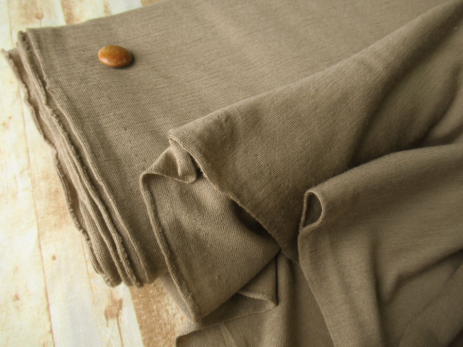 わけあり！【反売り】　ややざっくりソフトウール天竺ニット　モカベージュ系[ 幅１４０ｃｍ×約５．５ｍ巻 ]