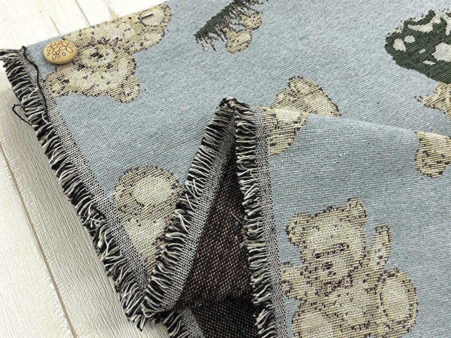 訳あり！【反売り】ゴブラン『Dear Bear』　 くすみライトブルーグレー系[ 幅１５０ｃｍ×約３ｍ ]