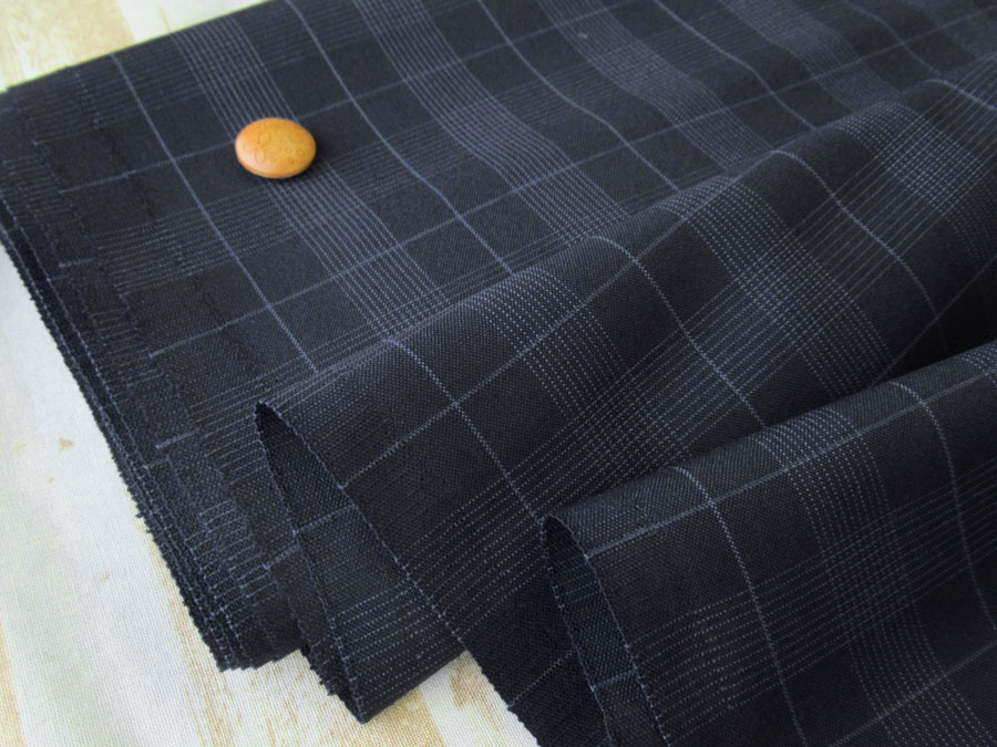 【反売り】　Ｔ/Wトロピカルクロスチェック　ネイビー系　[ 幅１５０ｃｍ×約３．５ｍ ]