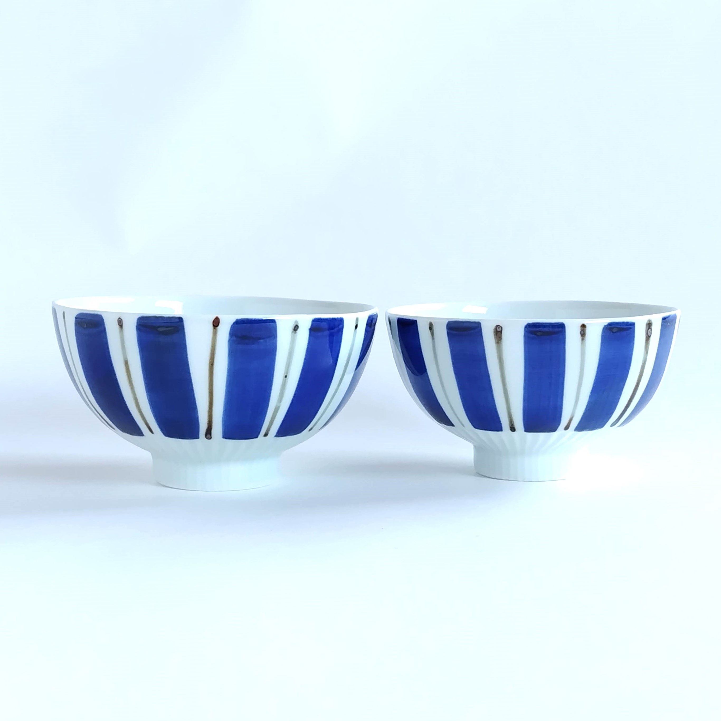 有田焼　染付サビ十草　しのぎ茶付【web有田陶器市限定】