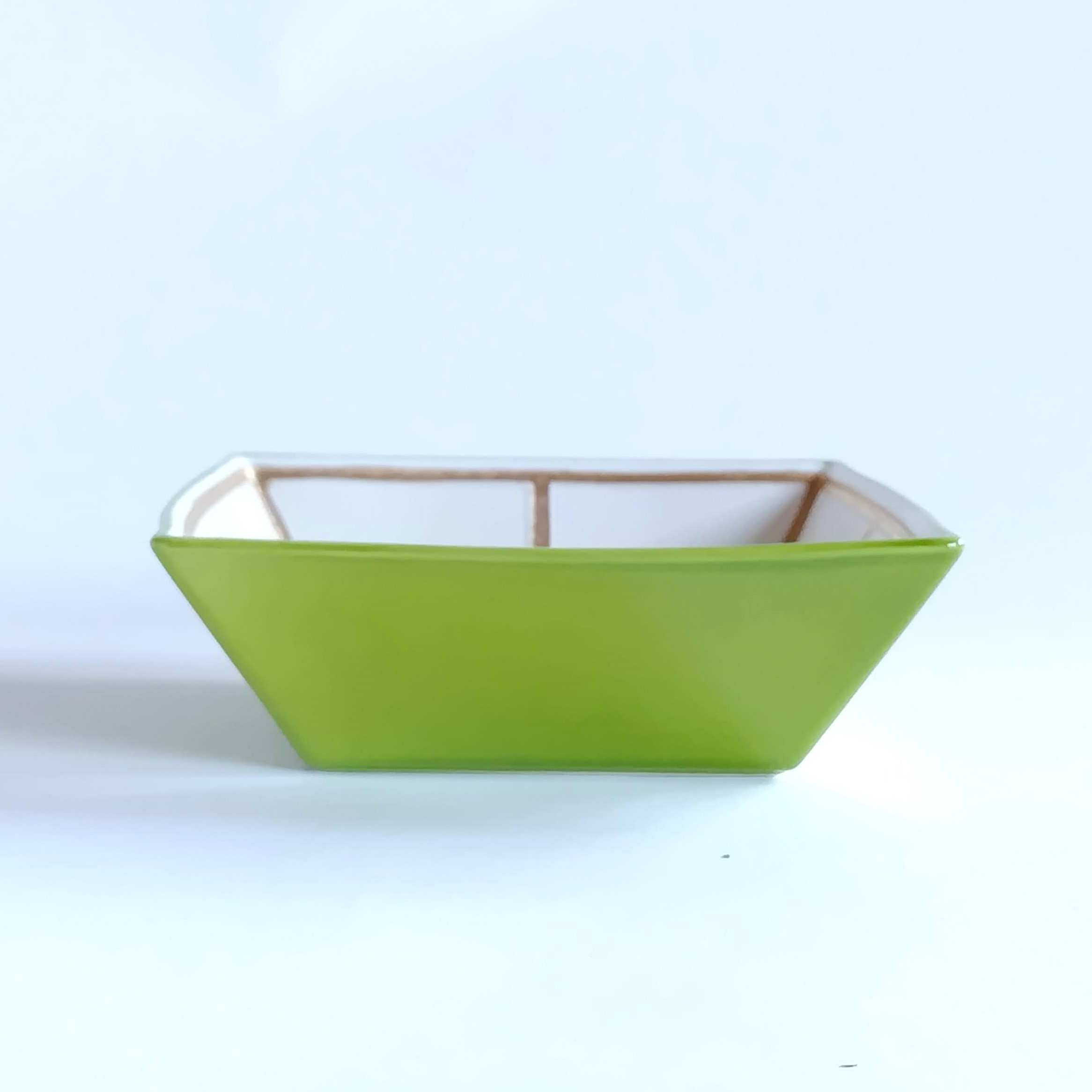 有田焼　特価品_グリーンホワイト金線角鉢【Web有田陶器市限定！】