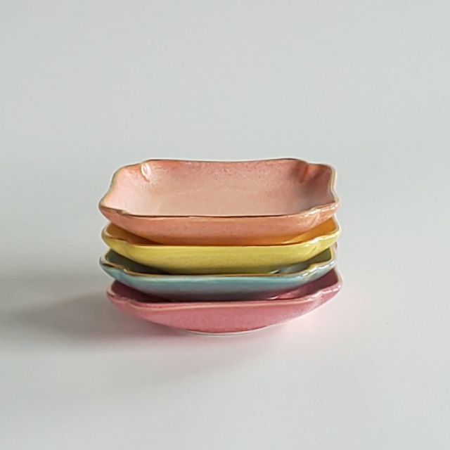 有田焼　陶悦窯　四方小皿