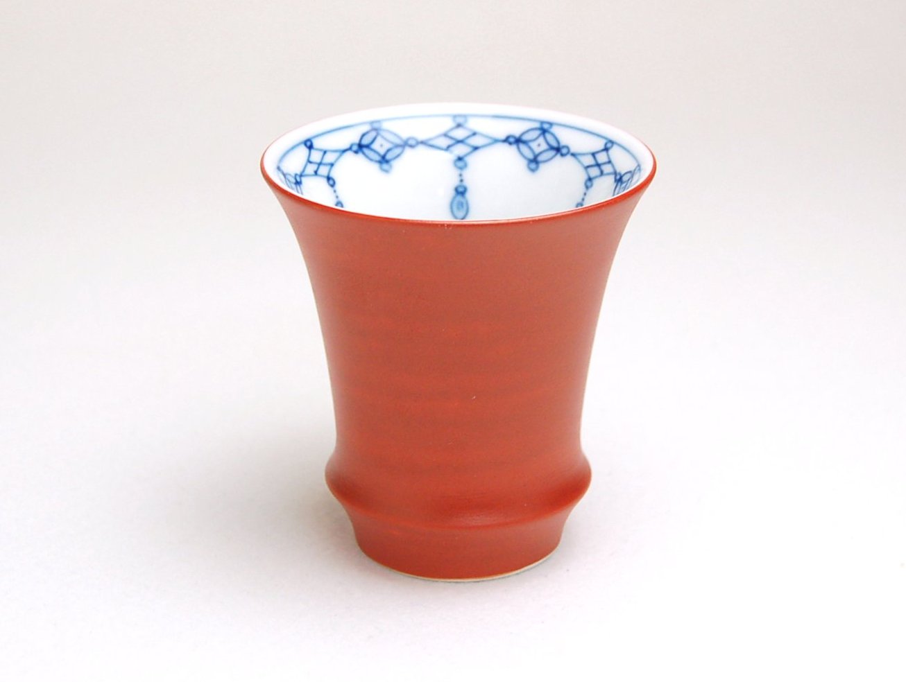 有田焼　匠の蔵　SAKE GLASS 朱巻　瓔珞