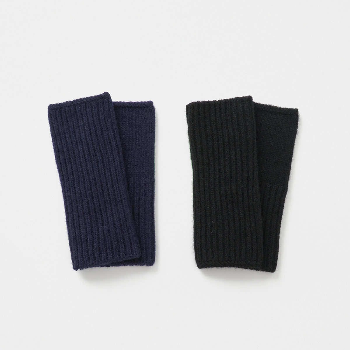 wrist warmer - recycled cashmere and recycled wool