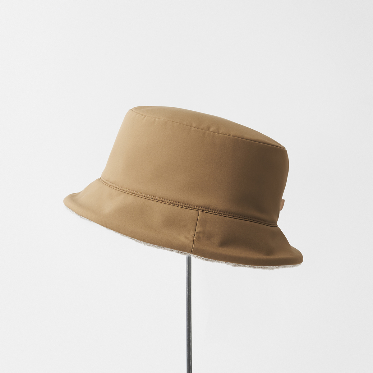 eco reversible padded hat