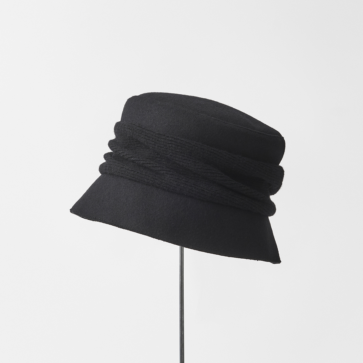 melton drape hat short