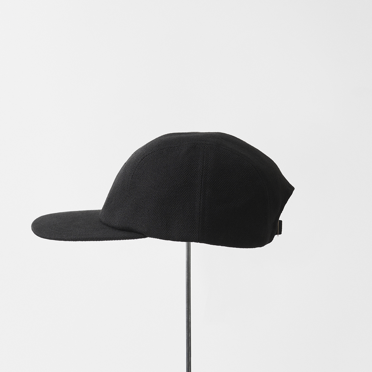 jet cap / linen canvas washed
