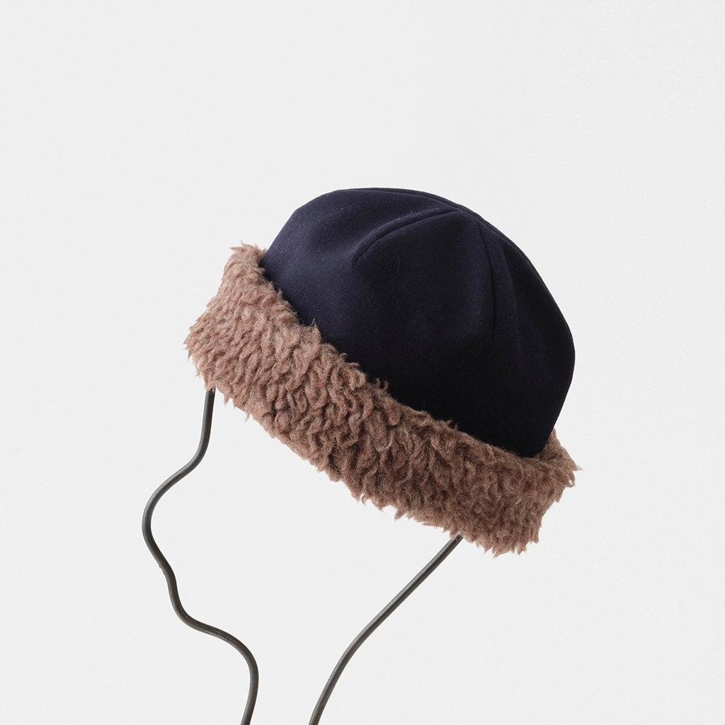 reversible beanie - boa