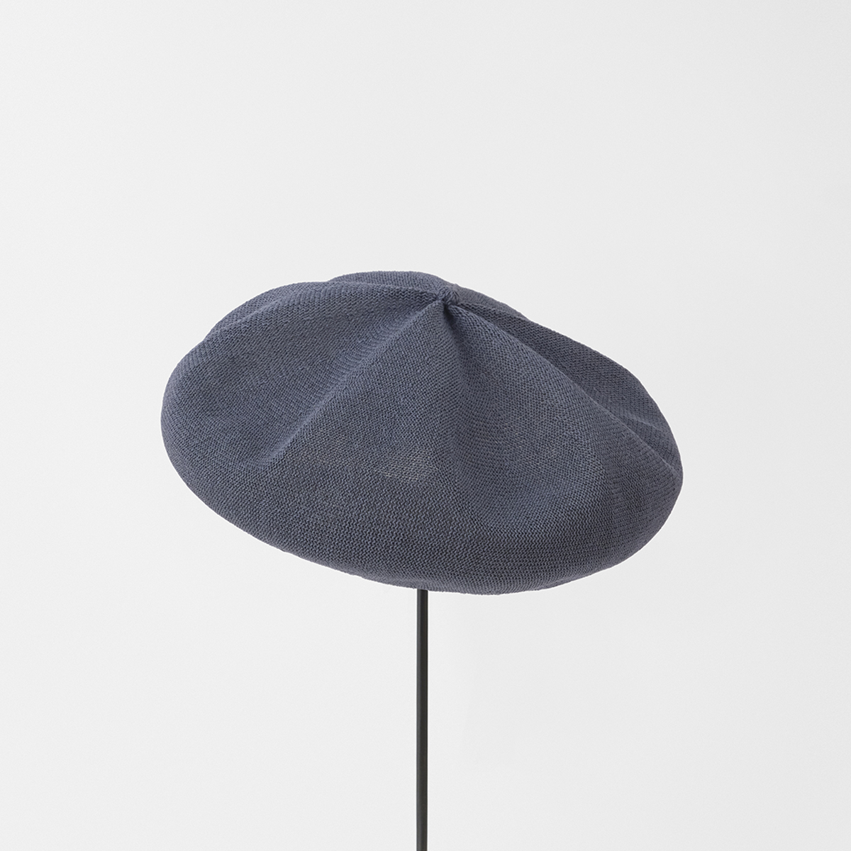 beret top gather big silk