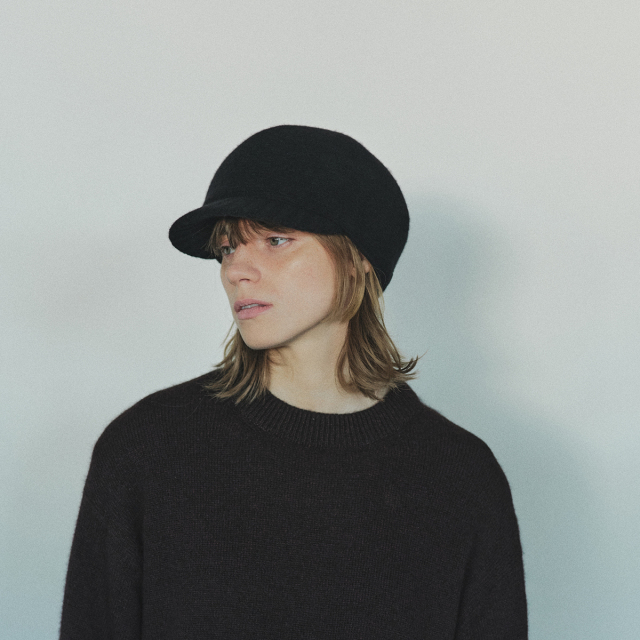 dual layered knit casquette
