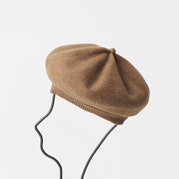 beret top gather rib - lamb wool