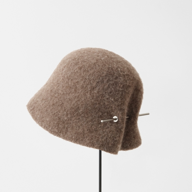 bell hat stainless steel stick - black merino