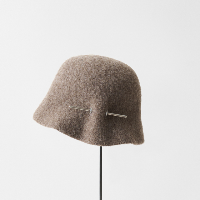 bell hat stainless steel stick - black merino