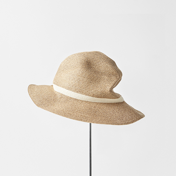 BOXED HAT 7cm brim switch color line