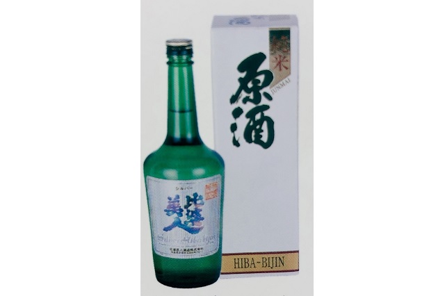 純米原酒 720ml（比婆美人酒造）送料別　※日付指定不可・お歳暮対象外