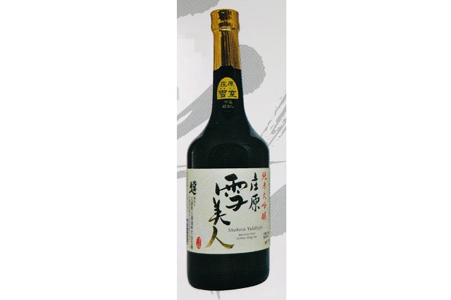 【次回25年6月以降】雪美人純米大吟醸　720ml（比婆美人酒造）送料別　※日付指定不可・お歳暮対象外