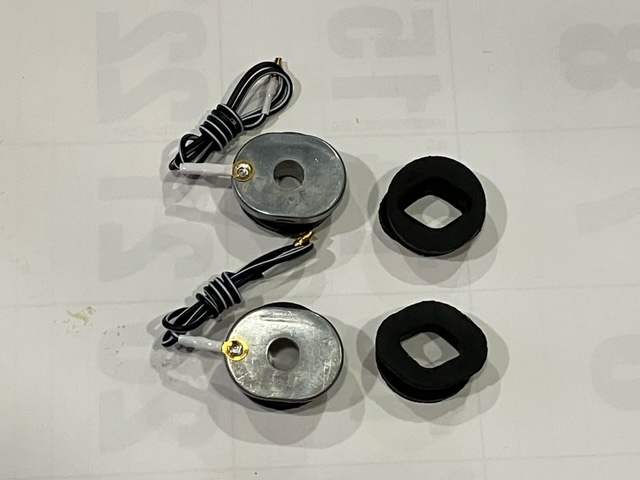 ★Z1/KZフロントウインカーブッシングセット