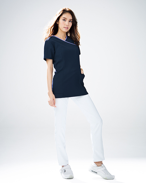 ワコールスクラブ白衣