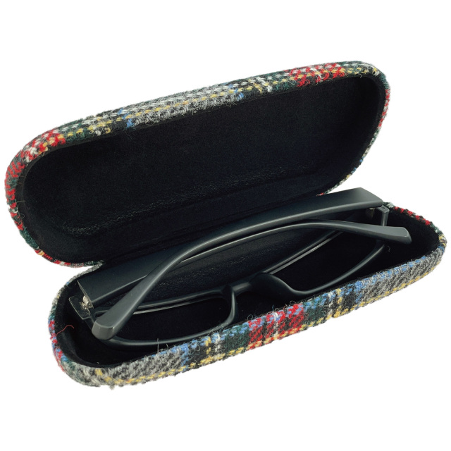 伝統的なタータンチェック柄の眼鏡ケース（メガネケース）「A-165 ピーターマッカーサーケ ース＆ポーチ」