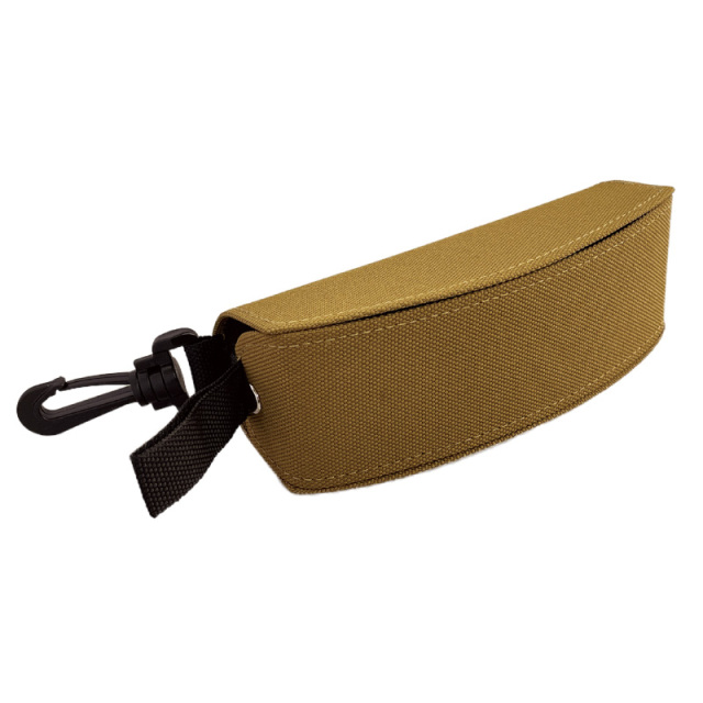 フック付き大型スポーツカジュアルタイプのメガネケース（眼鏡ケース）　B-120「縦型ポーチL」