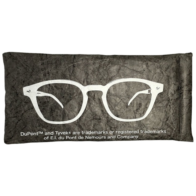 紙のような手触りで軽くて耐久性抜群の素材をしようしたメガネケース（眼鏡ケース）　C-95 アイウェアケースタイベック