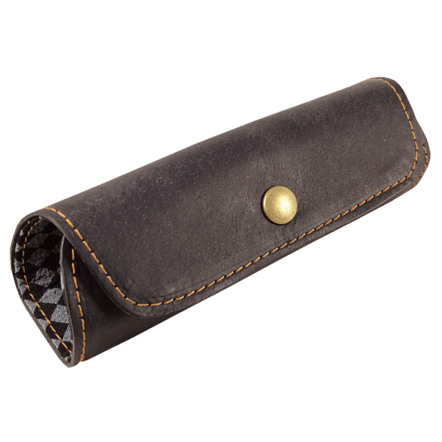 【ネット限定】握った際のフィット感が良いプエブロ革使用のメガネケース「F-62オムレット」