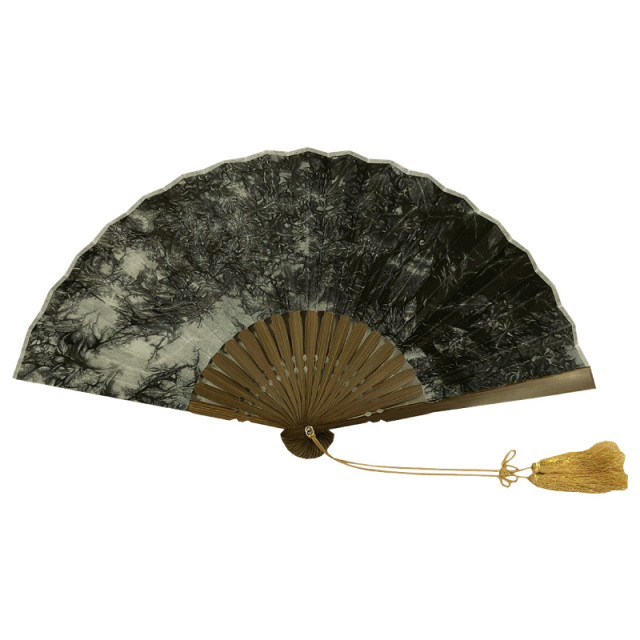 F-122 しぼり革扇子