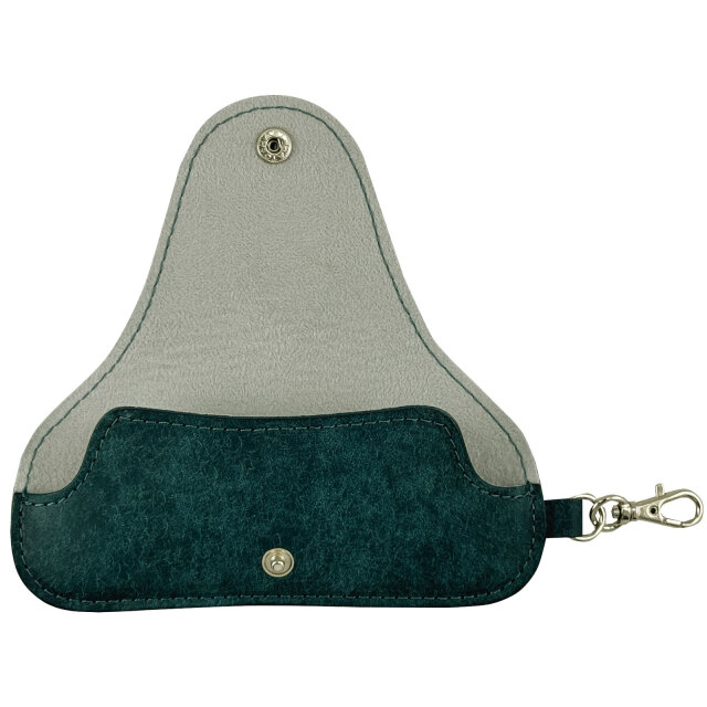 様々なサイズのメガネが収納できるプエブロ革のメガネケース（眼鏡ケース）「F-502　TR109」