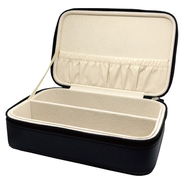 めがねの整理やコレクションボックスとして利用できるおしゃれなメガネケース（眼鏡ケース）